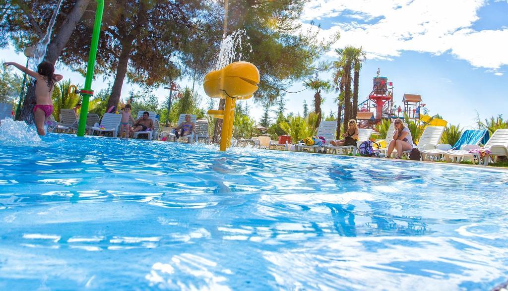Amadria Park Deluxe Mobile Home Šibenik Buitenkant foto